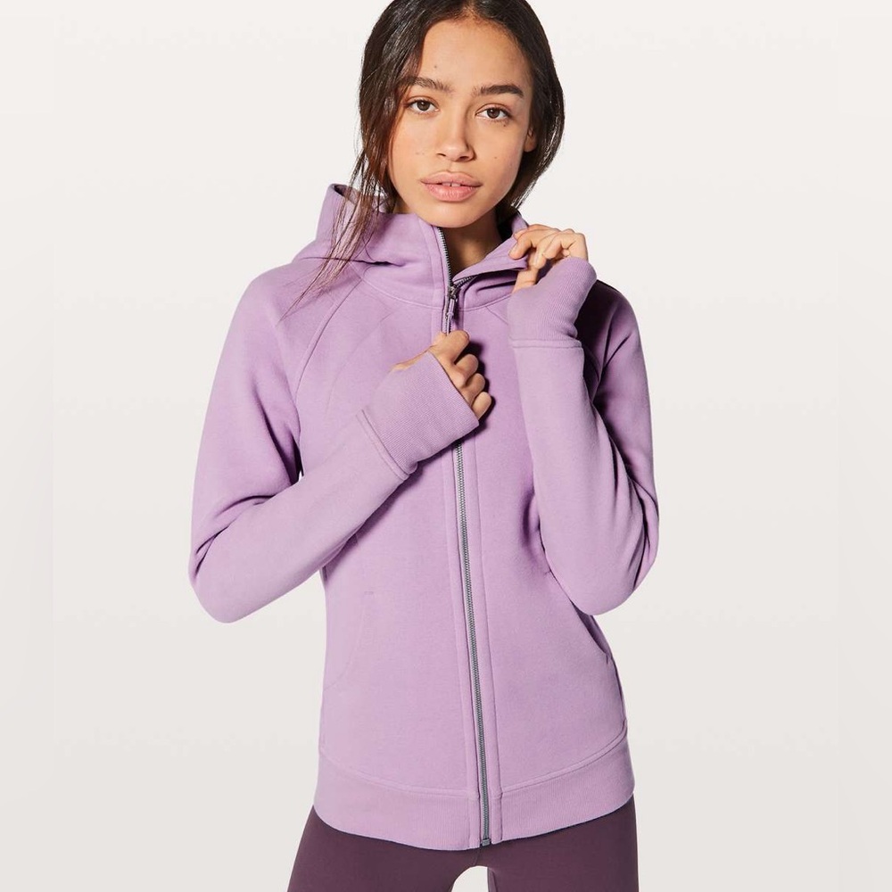 Lululemon scuba hoodie with thumb holes.